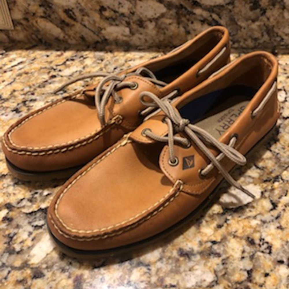 Men's leather Sperry boat shoes Size 9.5